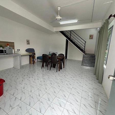 Inderapura Villa Free Parking Shah Alam Luaran gambar